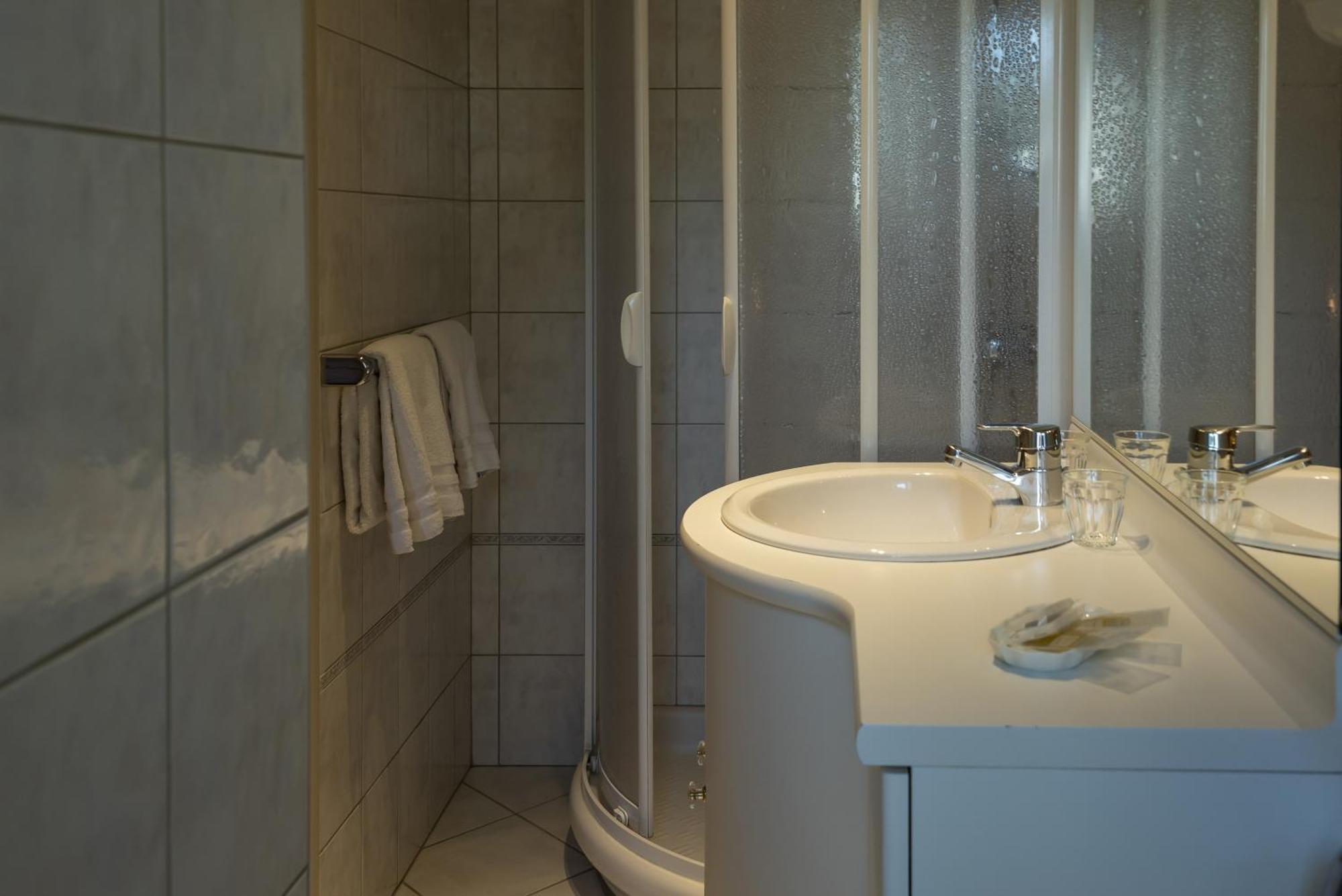 Hostellerie De La Motte Jean 셍-쿨롬 외부 사진