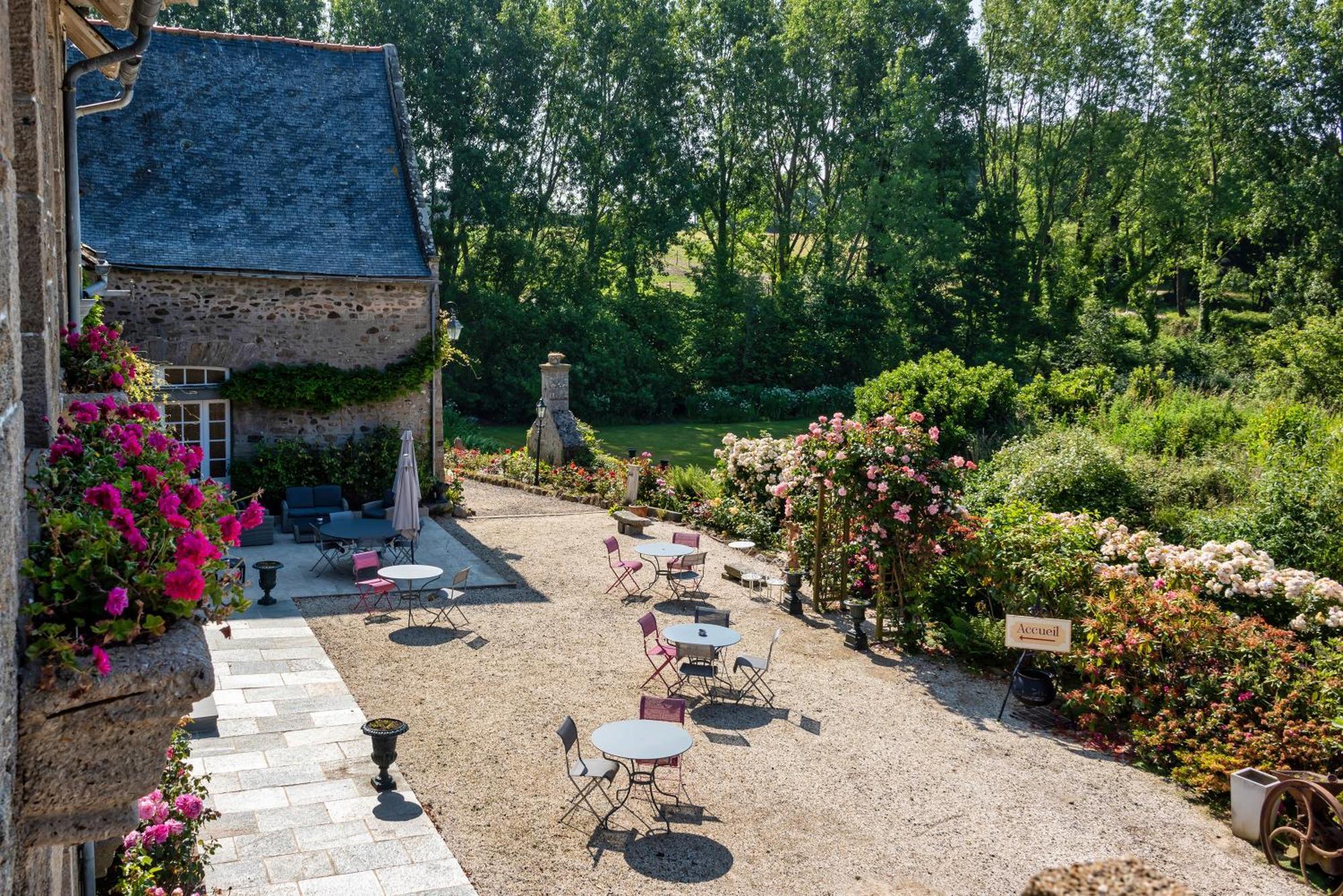 Hostellerie De La Motte Jean 셍-쿨롬 외부 사진